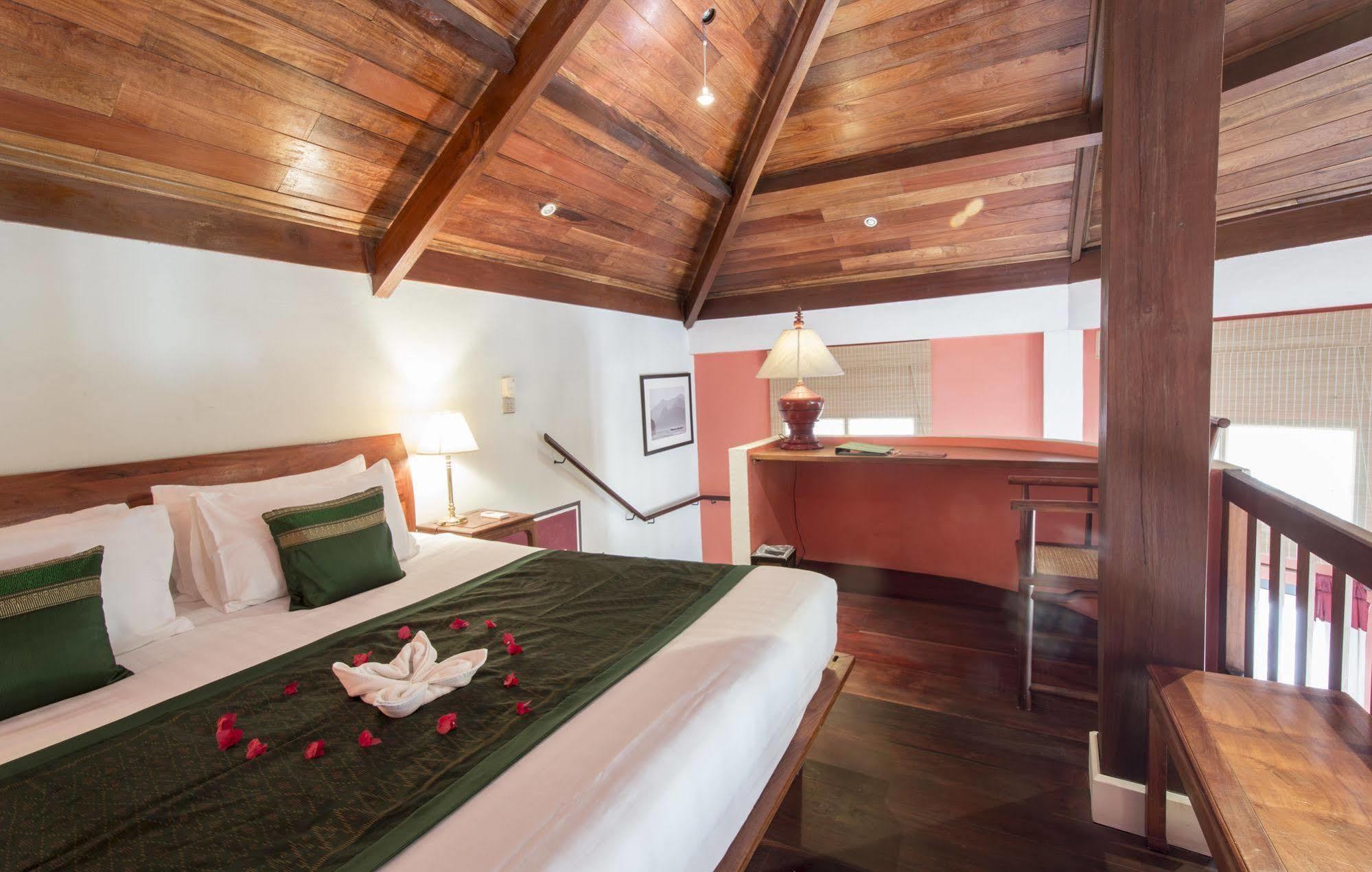 The Belle Rive Boutique Hotel Luang Prabang Exterior photo
